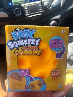 VIRAL ORB Easy Squeezy Super Cheesy - Extra Soft Yellow Kids Toy
